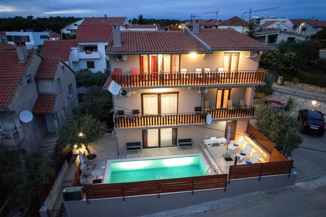 Pool Apartments Julia Zadar Exterior photo